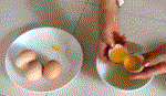 Trứng gà 2 lòng đỏ không ảnh hưởng đến sức khỏe