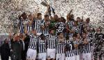 Juventus nhấn chìm Lazio để giành siêu cúp Italia