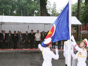 Lễ Thượng cờ ASEAN. 