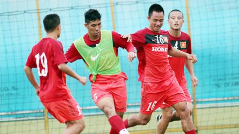 Hàng phòng ngự ĐT Việt Nam quyết tâm chơi tốt hơn để làm điểm tựa cho hàng công lên tiếng - Ảnh: Phan Tùng