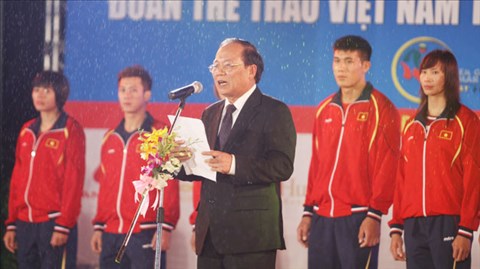 Ông Hoàng Tuấn Anh, Ủy viên BCH Trung ương Đảng, Bộ trưởng Bộ VH-TT&DL, Chủ tịch Ủy ban Olympic Việt Nam