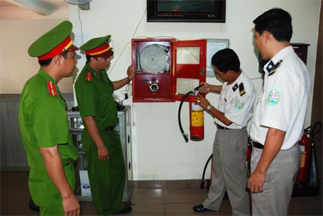 Kiểm tra phương tiện PCCC.