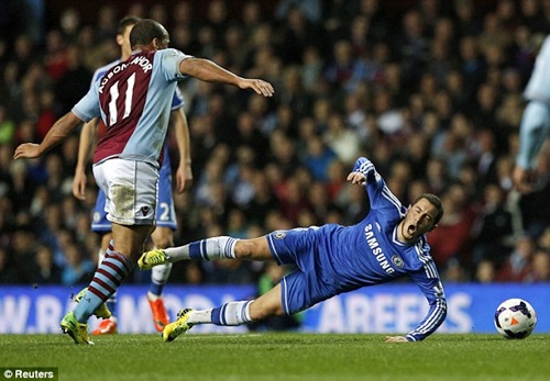 Chelsea đã gục ngã trên sân Villa Park. Ảnh: Reuters