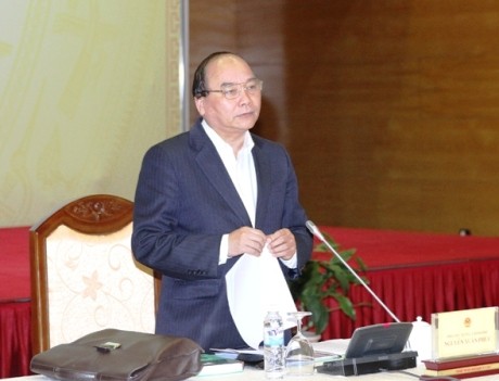 Phó Thủ tướng Nguyễn Xuân Phúc chủ trì cuộc họp chuẩn bị tổ chức Đại lễ Vesak 2014. Ảnh: Lê Sơn
