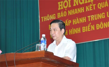 Bí thư Tỉnh ủy Trần Thế Ngọc phát biểu tại hội nghị.