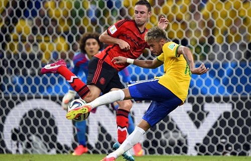 Pha dứt điểm cận thành của Neymar. (Ảnh: EPA)
