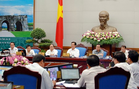 Thủ tướng Nguyễn Tấn Dũng chủ trì phiên họp Chính phủ tháng 6-2014.