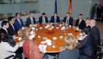 PM pushes for closer ties between Vietnamese, German legislatures