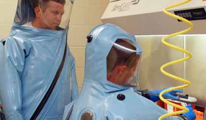 Nghiên cứu sản xuất vắcxin Ebola. (Nguồn: lifenews.ru)