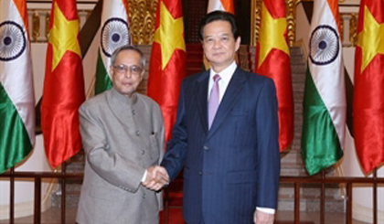 Prime Minister Nguyen Tan Dung and Indian President Pranab Mukherjee (Source: VNA)