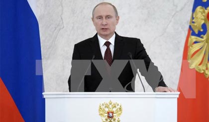 Tổng thống Nga Vladimir Putin đọc Thông điệp liên bang 2014 Tổng thống Nga Vladimir Putin đọc Thông điệp liên bang 2013. (Nguồn: AFP/TTXVN)