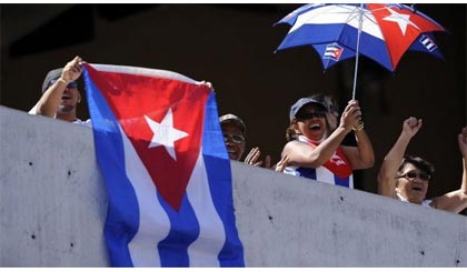 Những người Mỹ gốc Cuba sinh sống tại địa hạt Miami-Dale. Ảnh: Getty Images