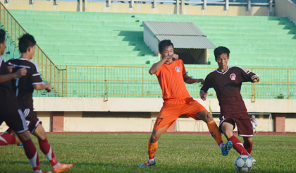 Quyết liệt ngôi đầu bảng.