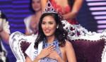 Tran Ngoc Lan Khue crowned Miss Ao Dai Vietnam 2014