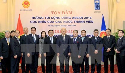 Các đại biểu chụp ảnh lưu niệm. Ảnh: An Đăng/TTXVN