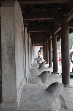 The steles are placed on the back of stone turtles. Photo: Huu Chi