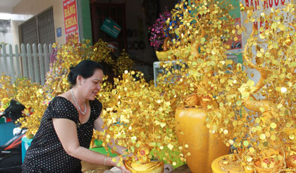 Cây kim đa lộc” do gia đình cô Thuỳ Trang gia công tại nhà