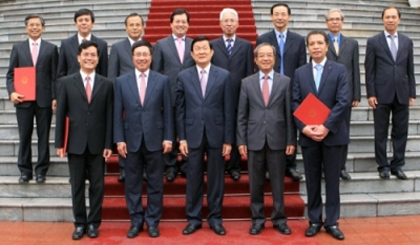 President Truong Tan Sang and new ambassadors