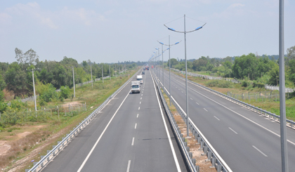 Part of the HCM City-Trung Luong highway. Source: VNA