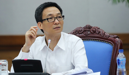 Deputy PM Vu Duc Dam speaks at the meeting. (Credit: VGP)