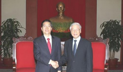 Party General Secretary Nguyen Phu Trong and Chinese Minister of Public Security Guo Shengkun