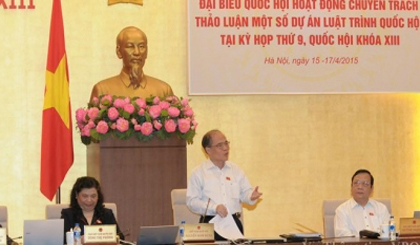 NA Chairman Nguyen Sinh Hung speaks at the closing ceremony. (Credit: quochoi.vn)