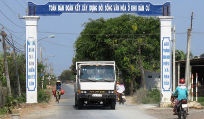 Giao thông được đầu tư đúng mức.JPG