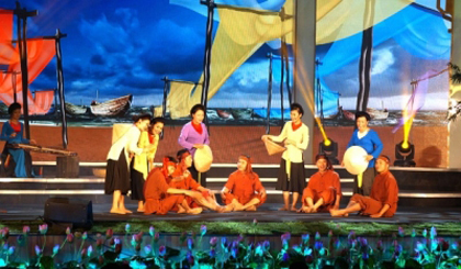 A Vi-Giam performance wins A prize at the 2015 national folk song festival. (Credit: dantri.com.vn)