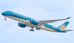 Vietnam Airlines receives first A350 XWB