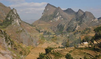 The Dong Van karst plateau (VNA)