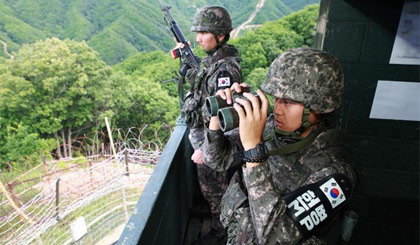 Binh sỹ Hàn Quốc canh gác ở Khu phi quân sự (DMZ). Nguồn: AFP