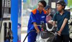 Petrol price down sharply by VND1,198 per litre