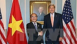 Chủ tịch Quốc hội Nguyễn Sinh Hùng gặp Ngoại trưởng John Kerry