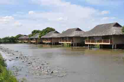 Một góc khu resort Mekong Riverside