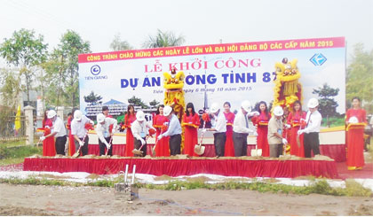 The groundbreaking ceremony is held for building the Cai Be 2 bridge