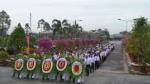 Visiting the provincial Martyr's Cemetery to celebrate the 71th anniversary of the Vietnam People's Army