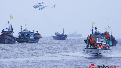 A tsunami drill at sea is carred out in central Da Nang city. (Photo: infonet.vn)