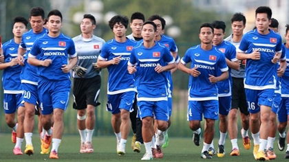 The U23 team will have two weeks of training in Qatar before the 2016 AFC U23 Championship tournament kicks off on January 12. (Credit: VOV)