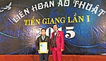 2 nữ ảo thuật gia của Tiền Giang