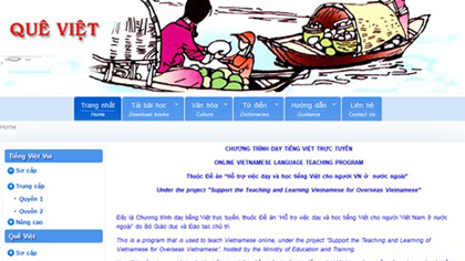 The display of website tiengvietonline.com.vn teaching mother tongue for Vietnamese overseas. — Photo vietnamplus.vn