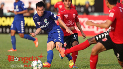 Reigning champions Becamex Binh Duong were held to a 1-1 draw by Long An.