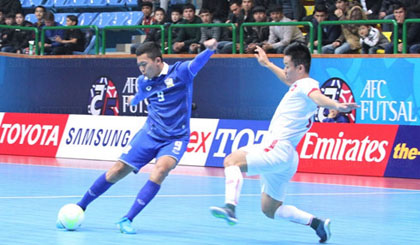 ĐT Futsal Việt Nam (áo trắng) lại gặp Thái Lan ở giải Đông Nam Á. Ảnh: AFC)