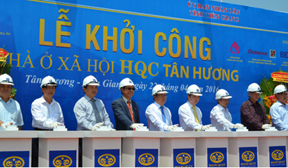 Nghi thức Lễ khởi công.