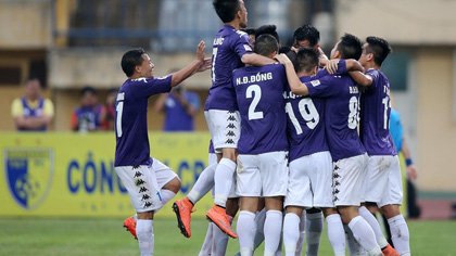 Hanoi T&T stop the winning streak of Hai Phong with a 2-1 win as they clash at Hanoi’s Hang Day Stadium on May 8. (Credit: dantri.com.vn)