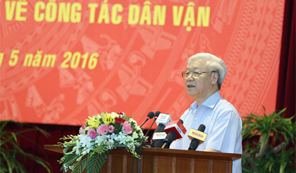 Tổng Bí thư Nguyễn Phú Trọng phát biểu tại hội nghị. Ảnh: VGP/Đình Nam