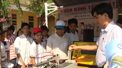 At the practice course in Tien Giang University