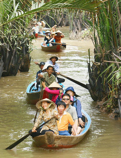 Đò chèo du lịch, đờn ca tài tử từng tạo nên nét riêng cho du lịch Tiền Giang.