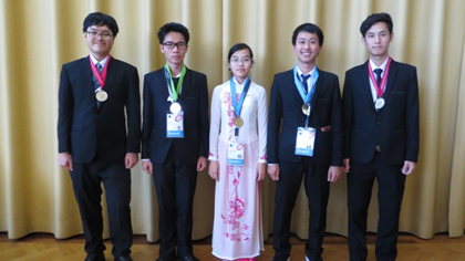 Vietnamese delegation (Photo provided the Ministry of Education and Training)