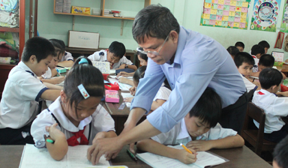 Hơn 135.700 học sinh tiểu học bước vào năm học mới.