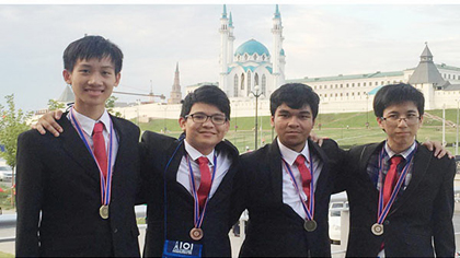 Vietnamese students win at 2016 IOI